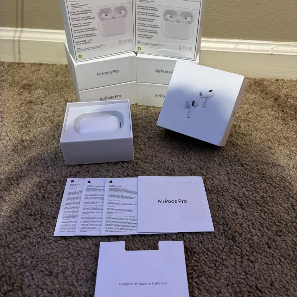 Apple White AirPods Headset with Charging Case